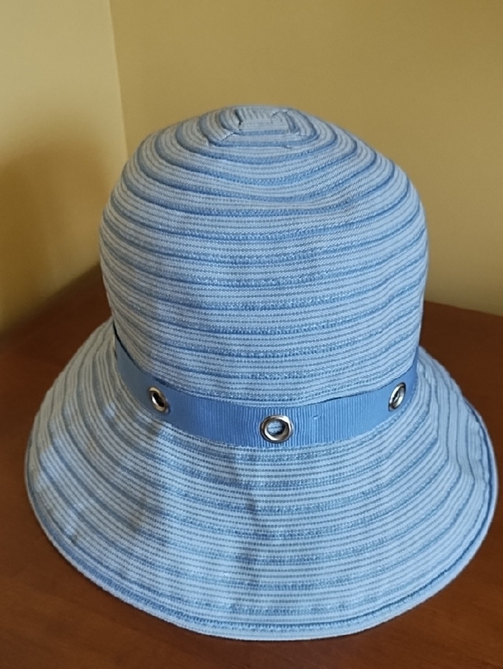 Preston & York Women's Sun Hat Size Small / Medium Pool Beach Summer Blue White